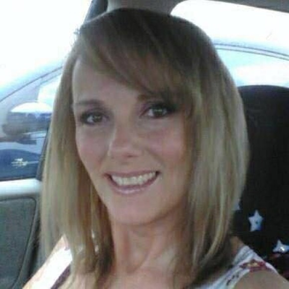 Meet your Posher, Pandora - Picture 3 of 4